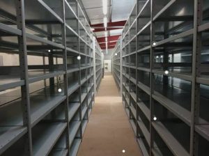 آشنایی با انواع سیستم های قفسه بندی انبار و کاربرد آنها
